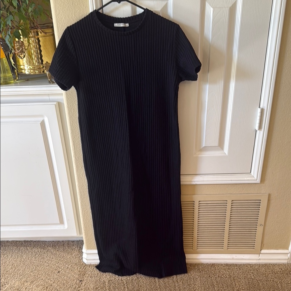 Zara Black Maxi Sheath Dress Crew Neck